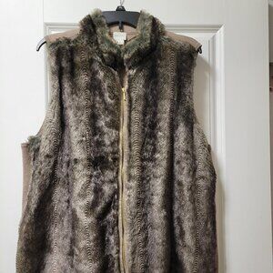 Zenergy chicos faux fur brown vest chicos size 3